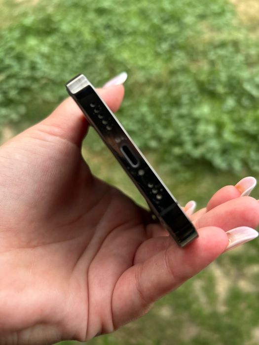 iPhone 12 Pro Graphite
