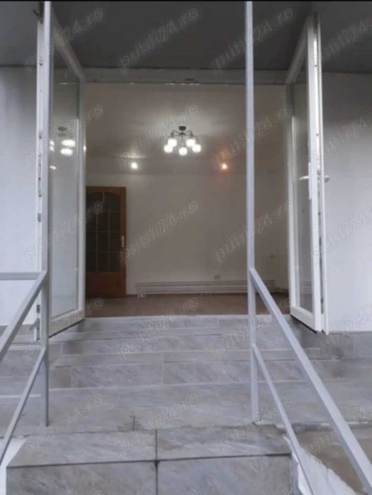 Inchiriez spatiu comercial govandar Republicii 4