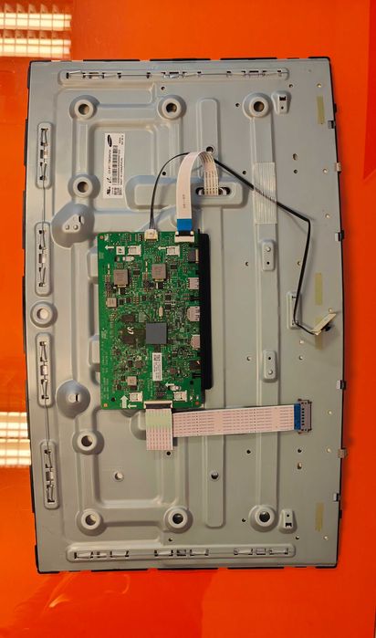 Samsung C27G55TQW / G5 27" QHD – части: платка, подсветка