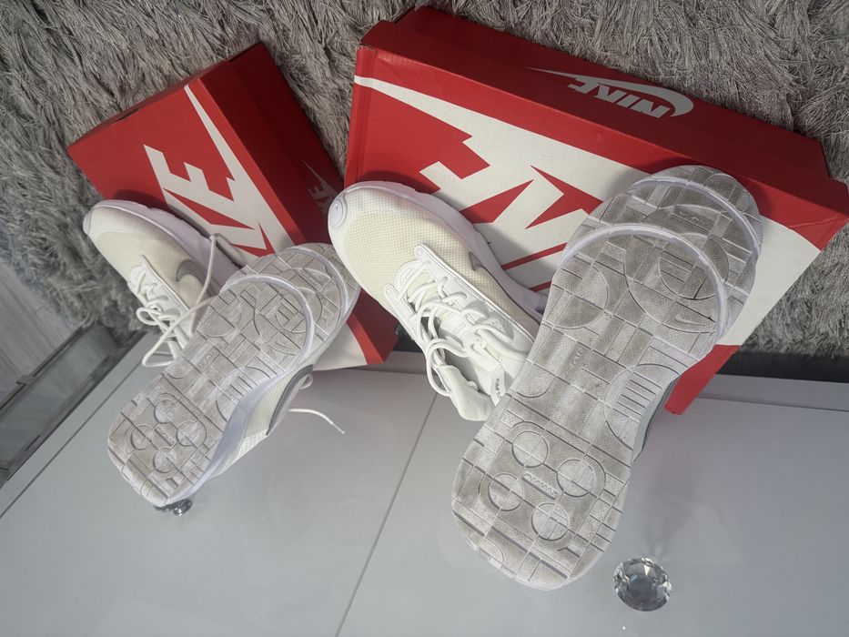 Adidasi Nike Albi Originali 39/43