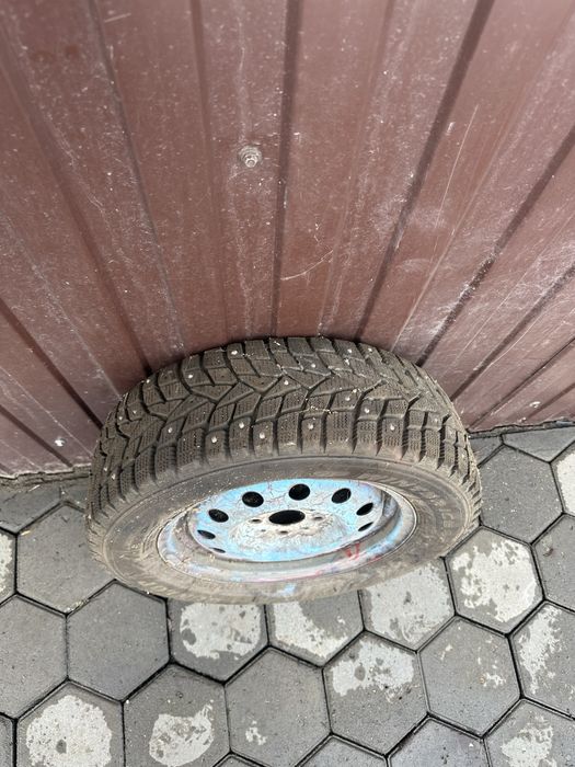 Продам колесо 185/65R14