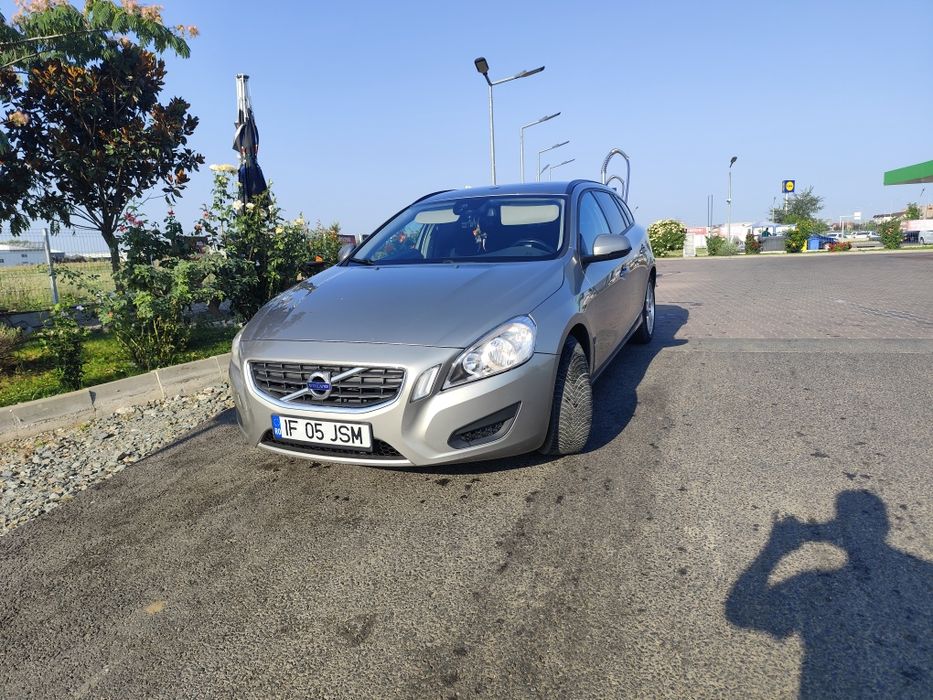 Vând Volvo v60 euro 5