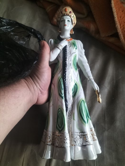 Фарфоровая статуэтки производство СССР