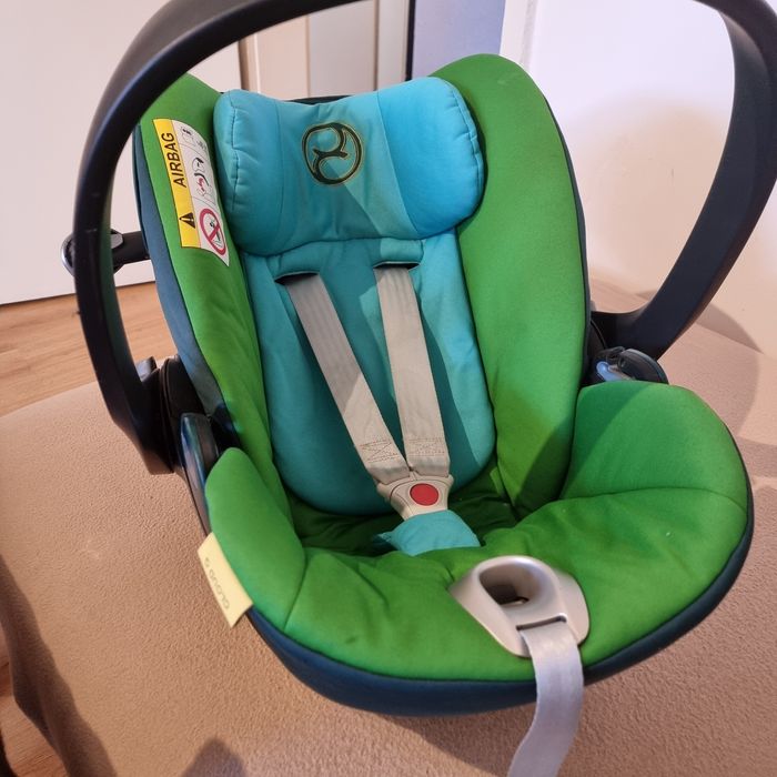 Кош/стол за кола Cybex Cloud Q с подложка за новородено + база Isofix