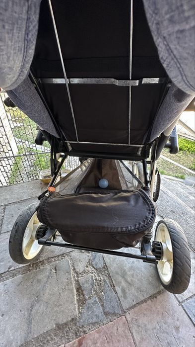 Продаем коляску в отл сост