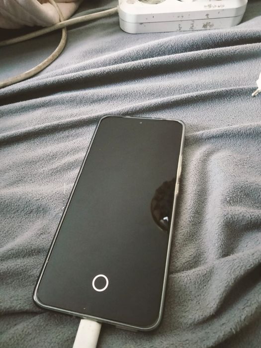 Xiaomi 13T идеал продам либо обмен
