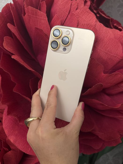 Подам IPHONE 16 PRO MAX 256 GB
