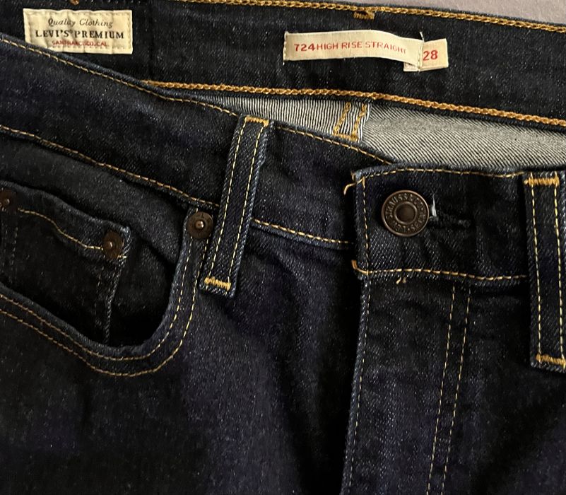 LEVI’S дамски дънки модел “724” р-р 28 с висока талия слим