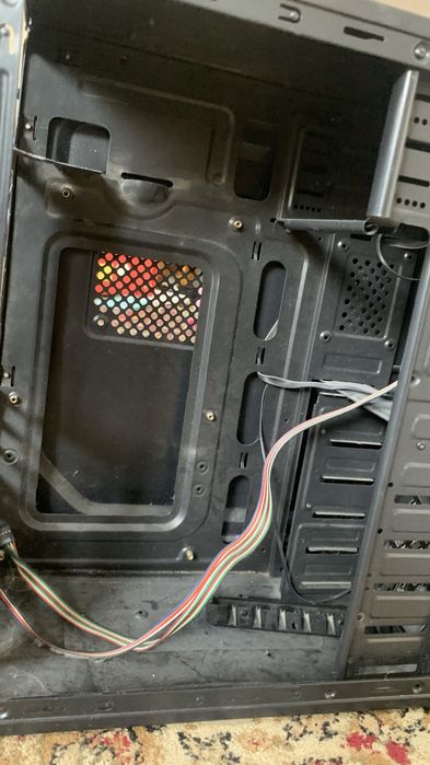 корпус пк продаю дешево