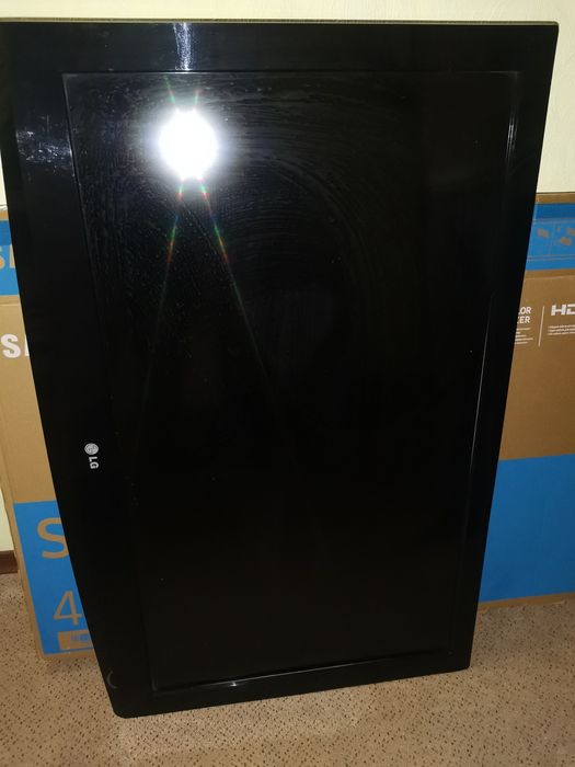 Продам телевизор