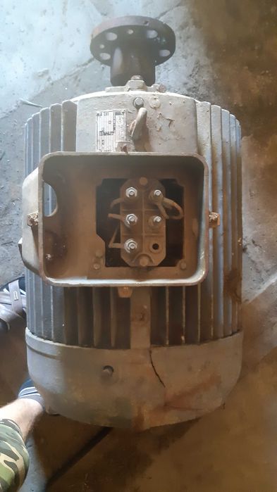 Электродвигатель