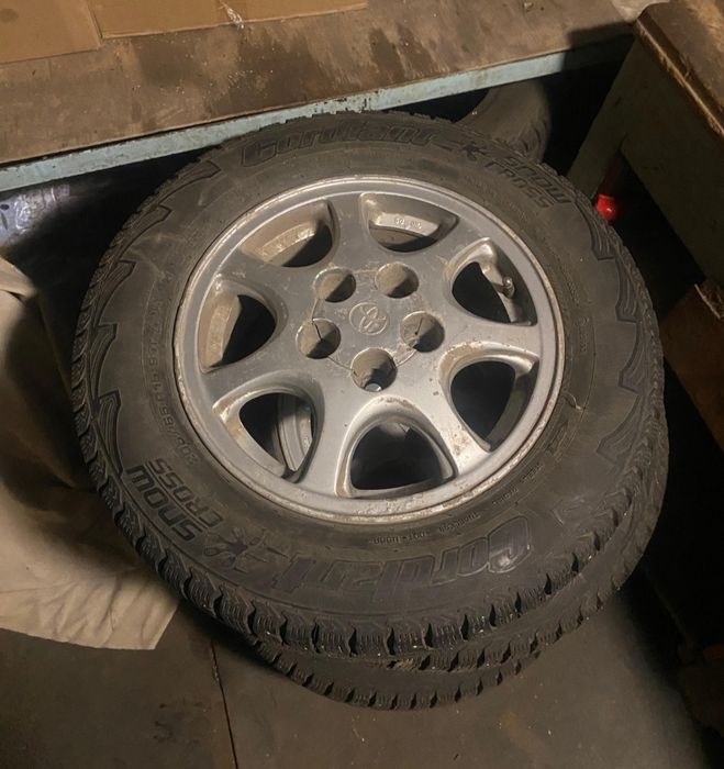 Шины с дисками камри