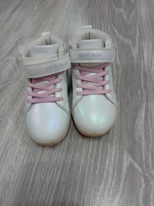 Ghetuțe fete  marimea 24 si 25