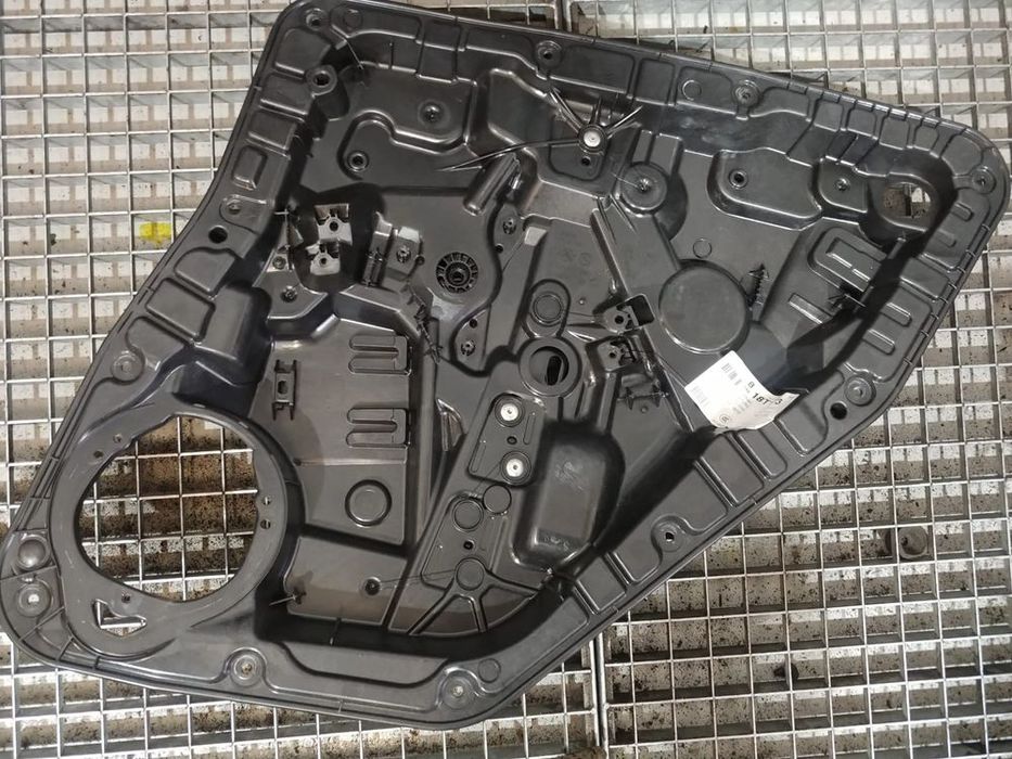 macara geam electric dreapta spate mercedes b-class w247 2020  bcrw247p a2477302700 a2477330500