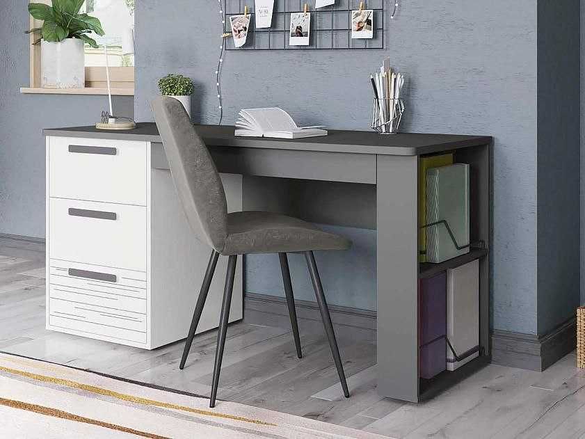 Письменные столы и комоды на заказ.