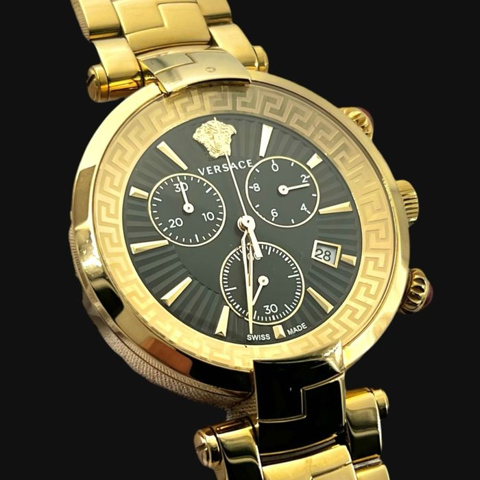 Versace Hellenyium Chronograph – Gold-Tone Luxury мъжки часовнин