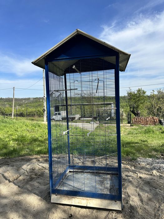 Voliera pasari  in stare buna
