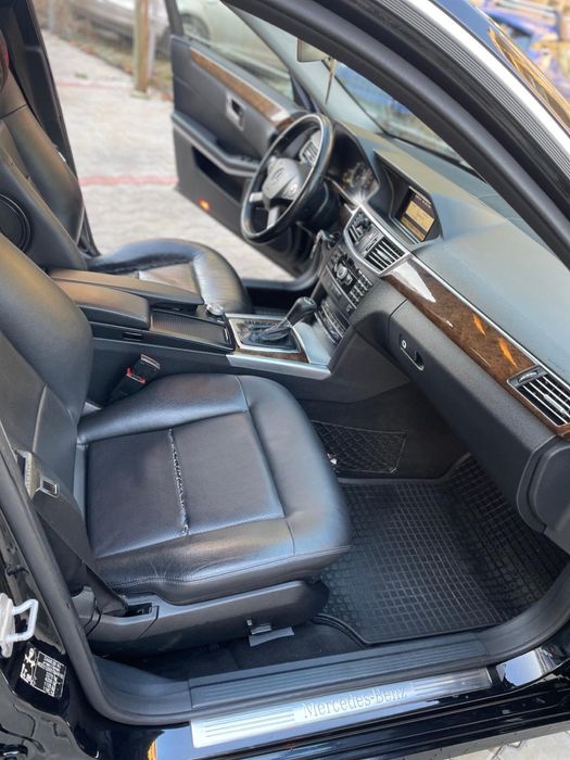 Vand Mercedes W 212 E 200