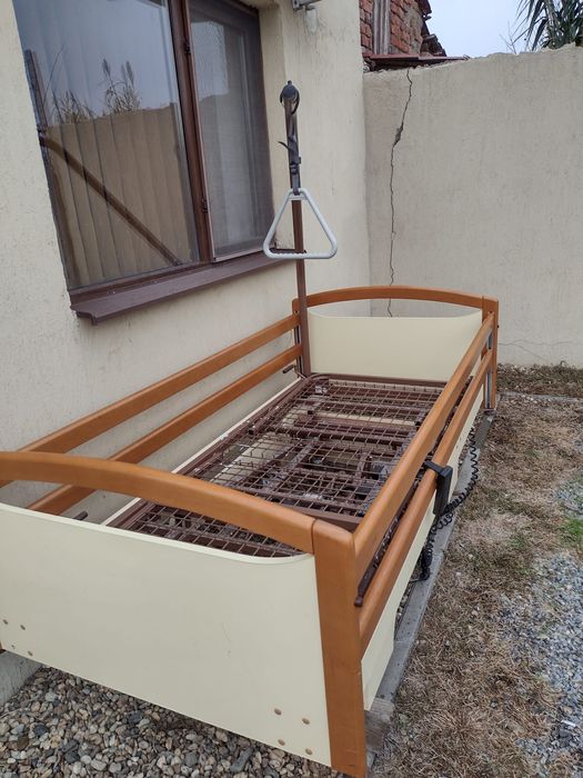 Pat medical cu telecomanda