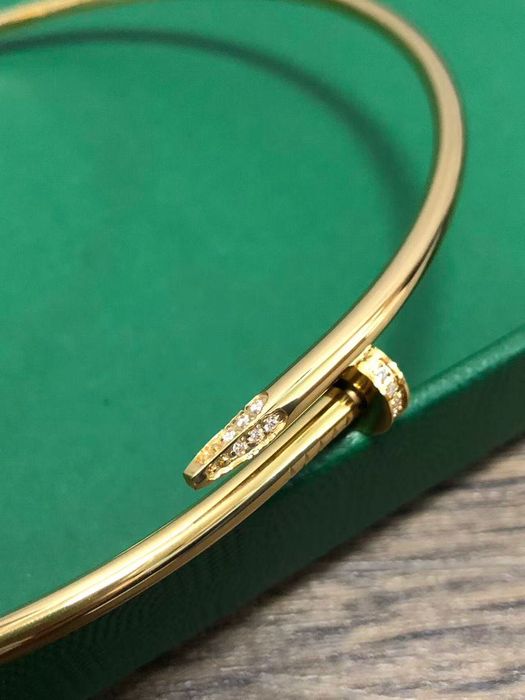Cartier Juste un Clou гривна – стил „Пирон“