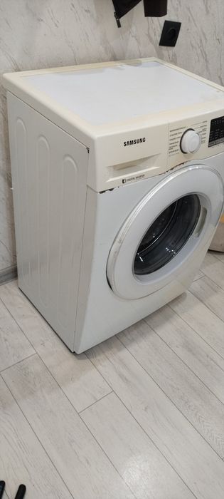 Продаётся стиральная машина samsung