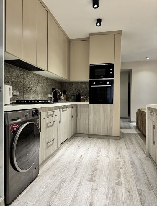 Ц-1, Эко парк 3/4/4 Евро (92м2) Укомплектована Срочно