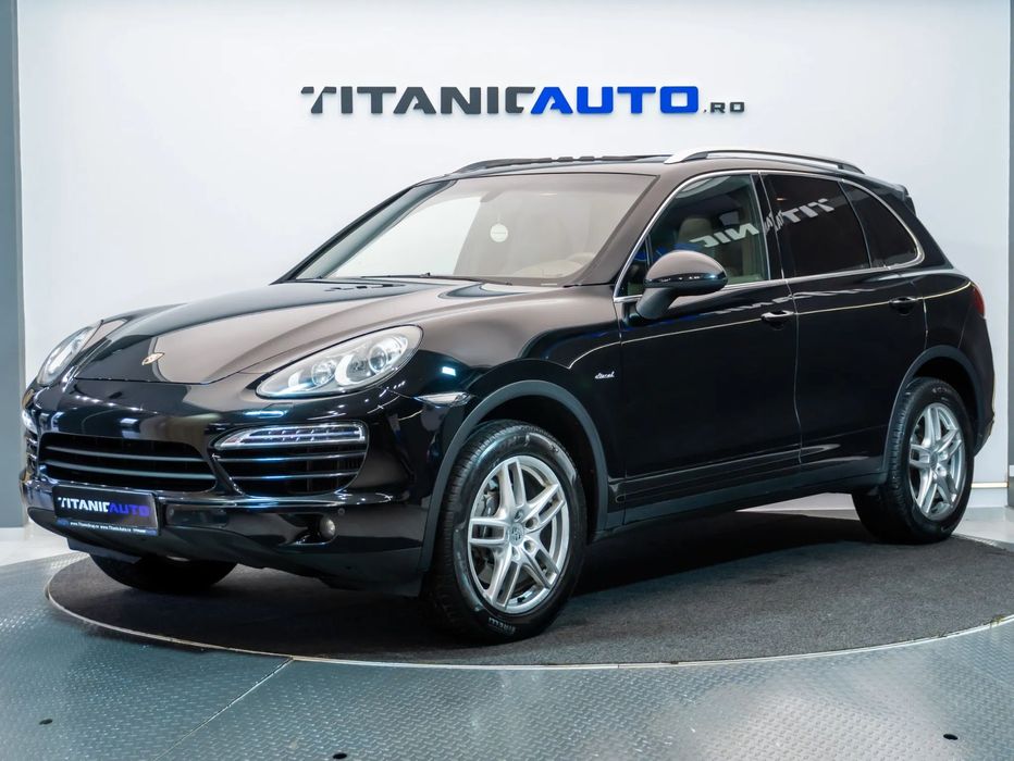 Porsche Cayenne Porsche Cayenne 3.0 Diesel 2013 • Diesel • Automat • LED • Navi • Keyl