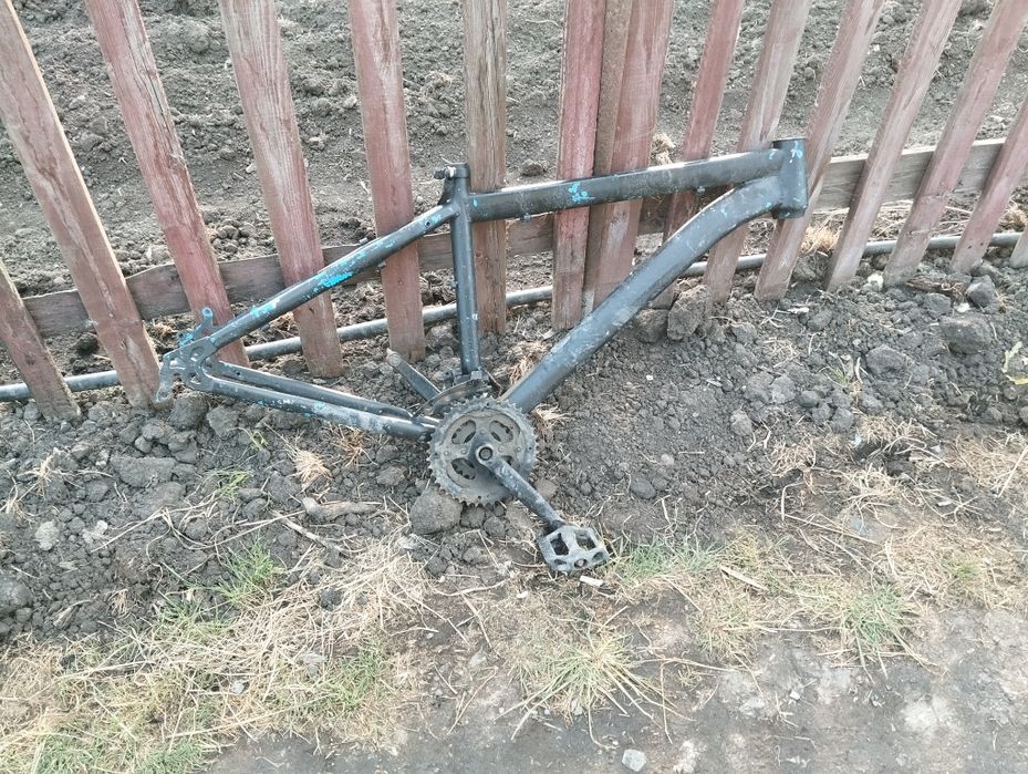 Продам раму 26 колесо