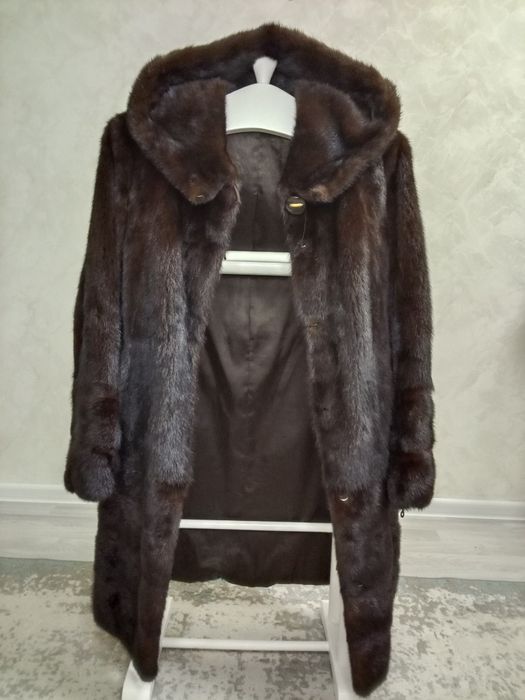 Норковая шуба.          .
