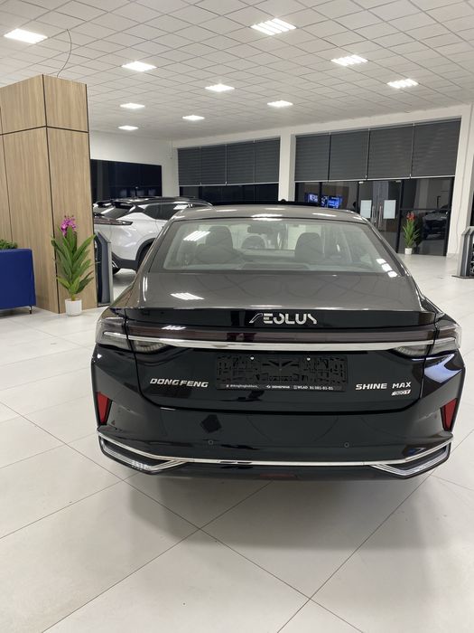 Dongfeng Shine MAX