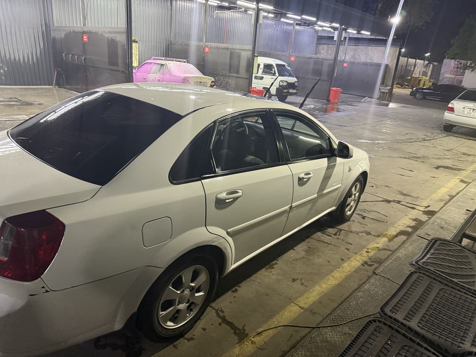 Срочно продается Gentra