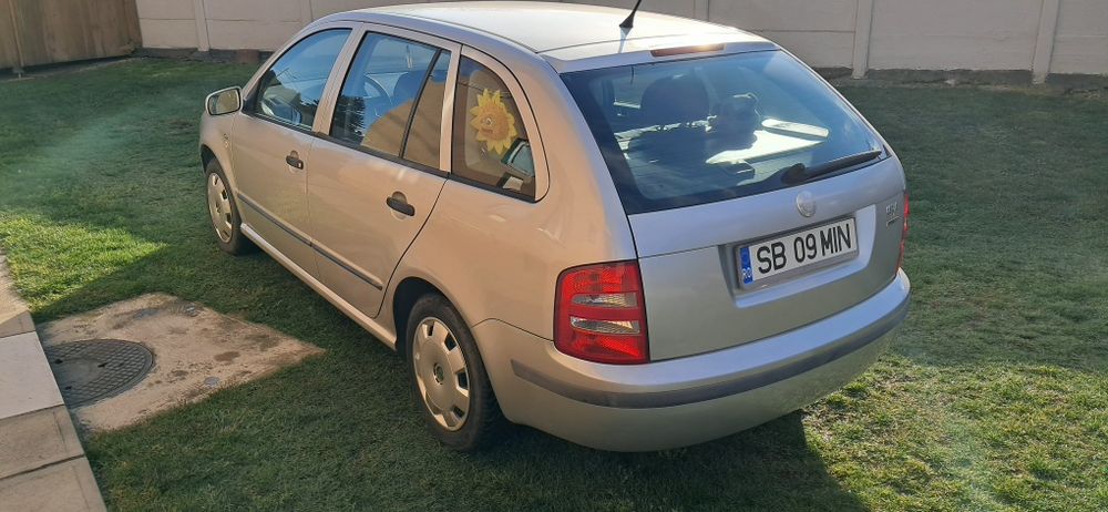 Vand skoda fabia 2001 inmatriculata