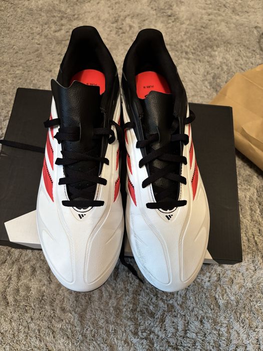 Продам бутсы Адидас оригинал !