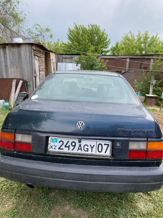 Машина Passat Сидан