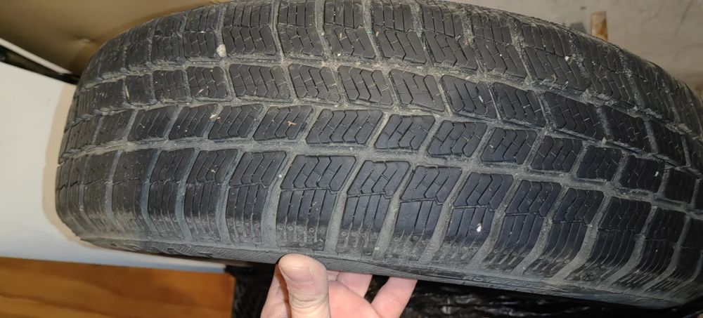 Зимни гуми Barum 155 65 14  4бр.