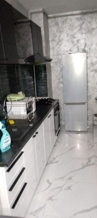 Închiriez apartament 2 camere mai multe detalii sunați la numărul de telefon 0784723812