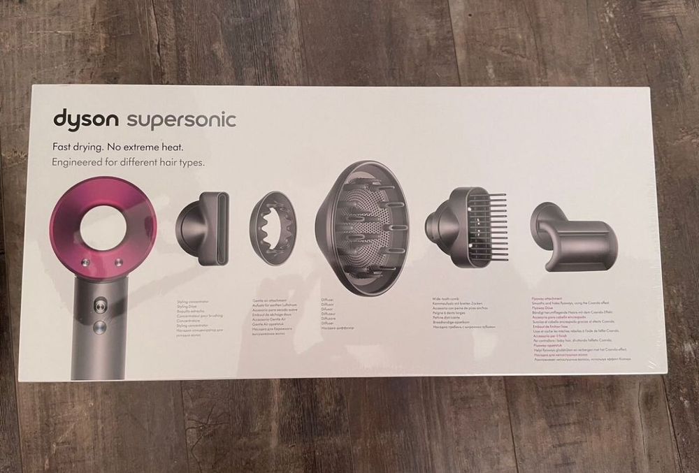 Продам Запечатанный Новый DYSON цвет Prussian Rich Blue с 5 насадками