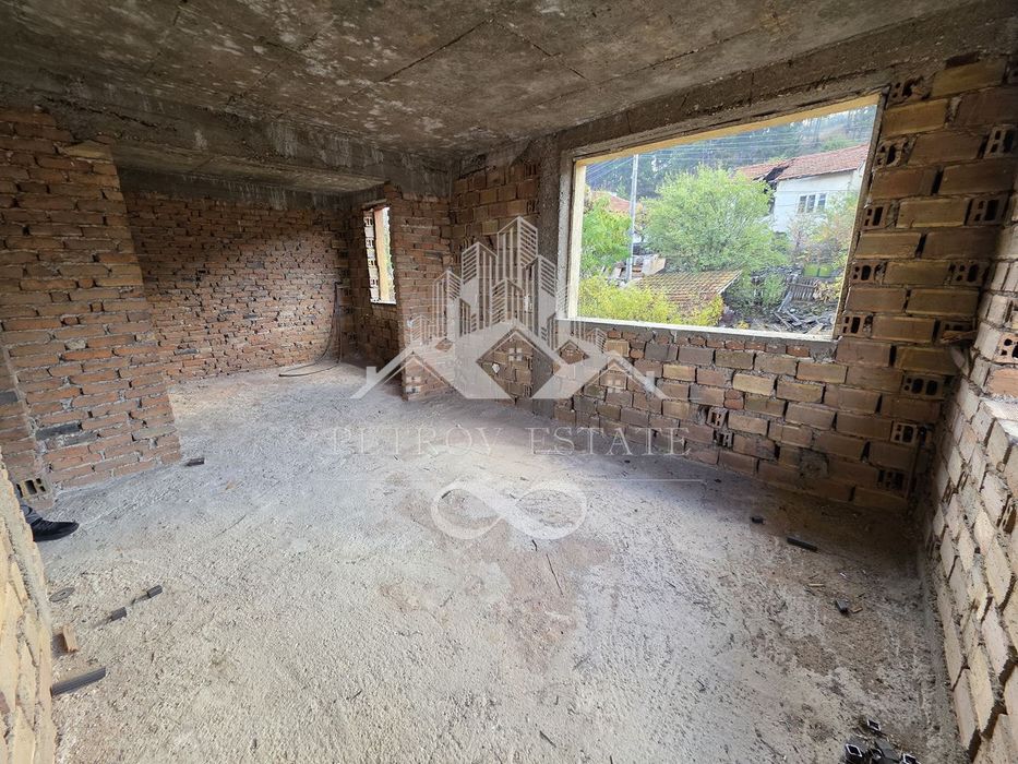 4-стаен в Пазарджик, област-гр.Велинград площ 128 цена 77500