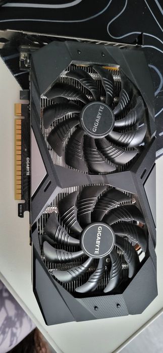 Продаётся видеокарта 1650