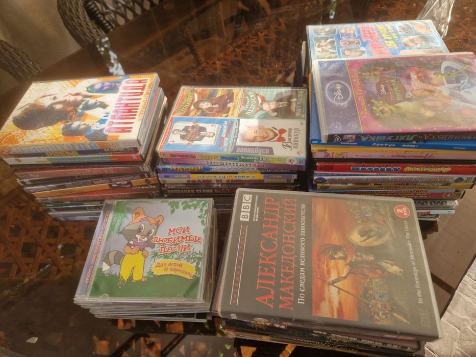 Продам диски на DVD
