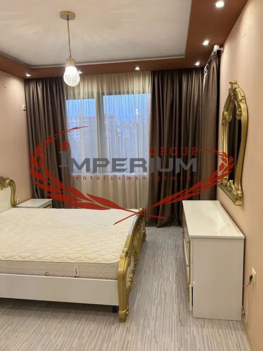 Дава се под наем Тристаен апартамент в Варна, Автогара - 115 кв.м за 714 € - Снимка #4
