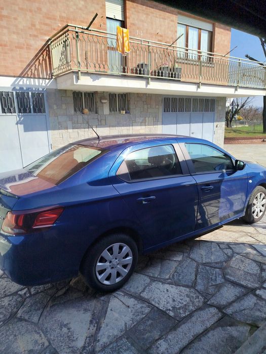 Peugeot 301  1200 benzina
