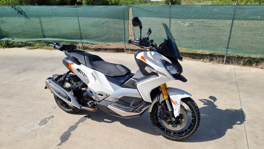 PEUGEOT XP400 GT ca nou scuter moto tip adv top box inclus