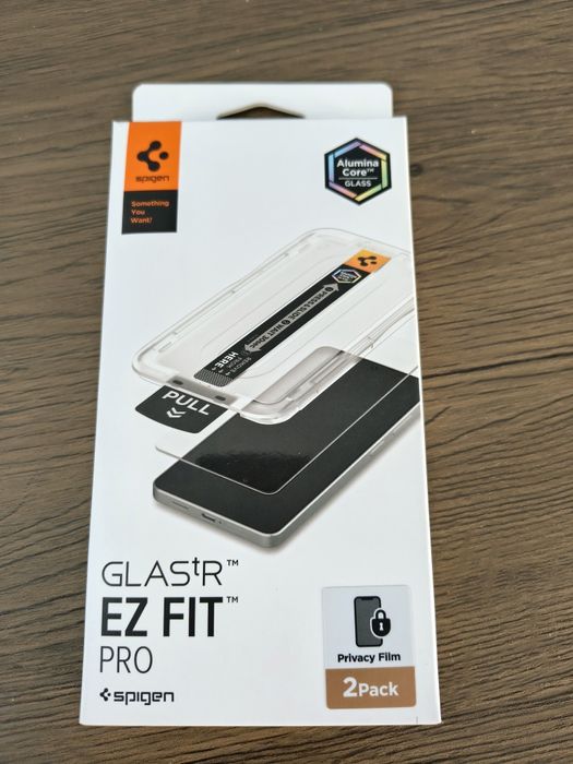 Sticla GlastR EZ FIT Pro privacy Samsung s26 plus