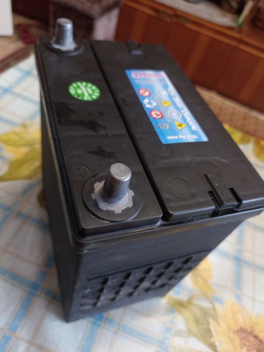 Продам аккумулятор новый 12V