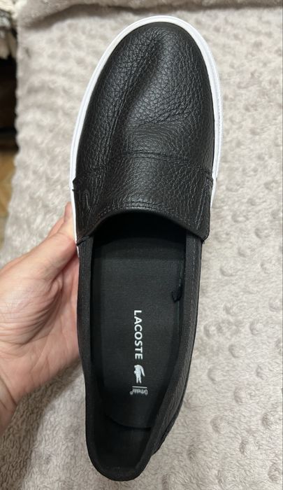 Слипоны женские Lacoste