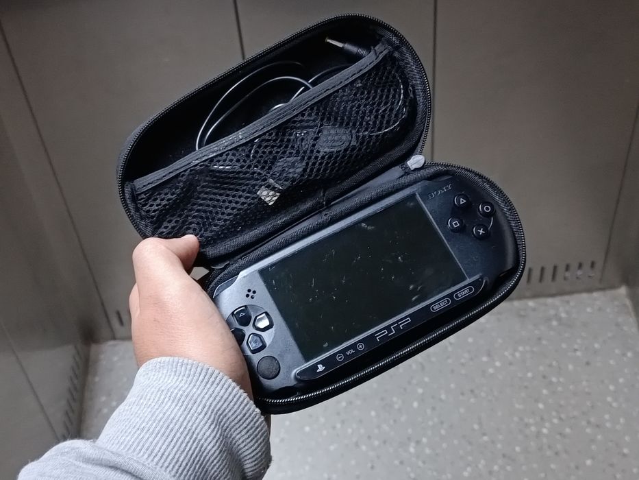 psp e1008 продам