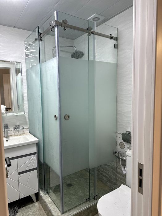 Душевые кабины!