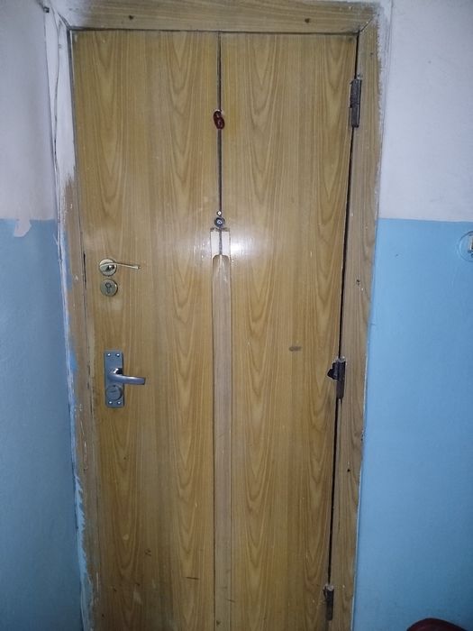 Входная дверь бу