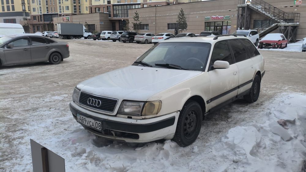 Ауди с4 2.6газ бензин